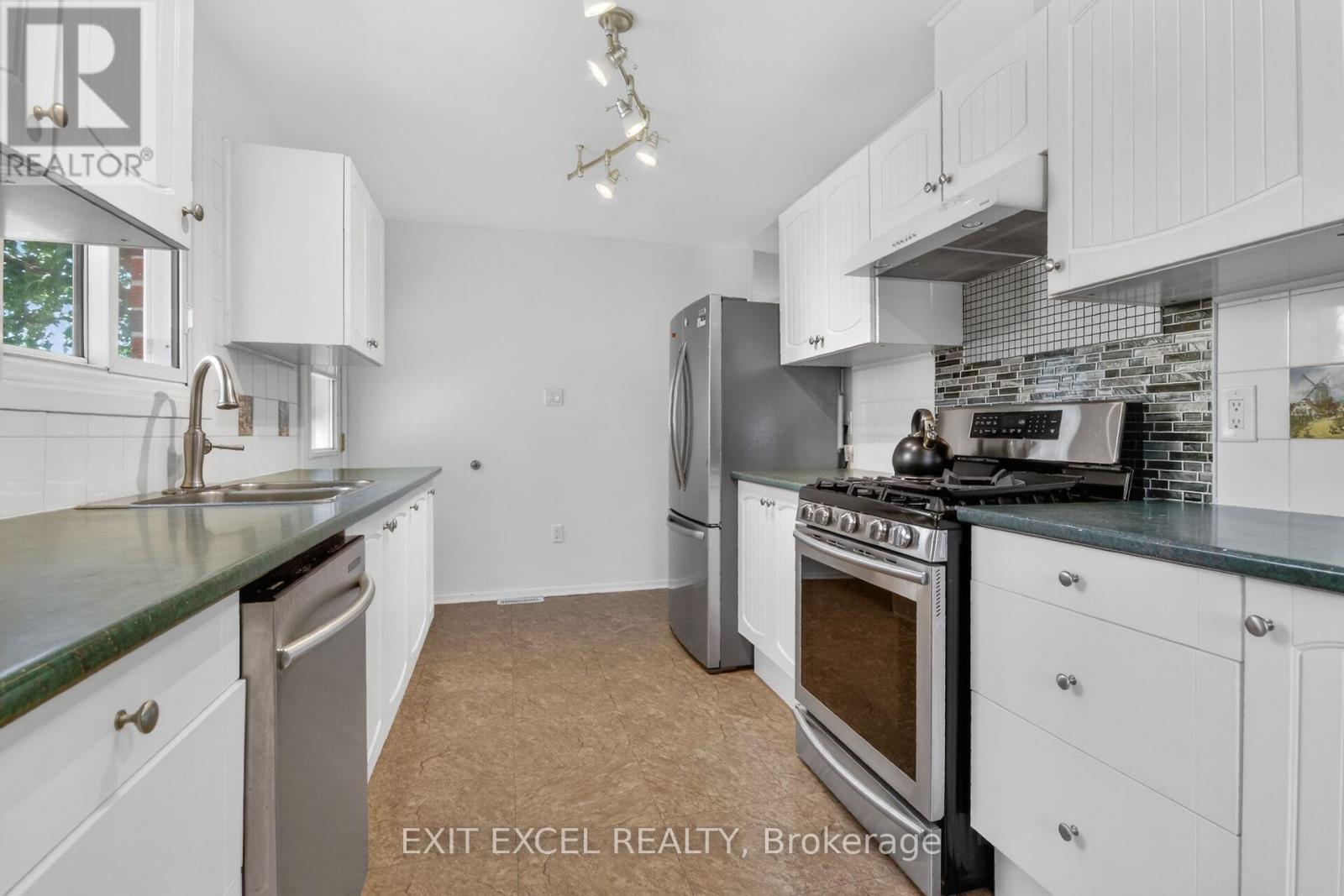 283 Mcelroy Drive, Ottawa, Ontario K2L 1Y3 - Photo 14 - X13538968