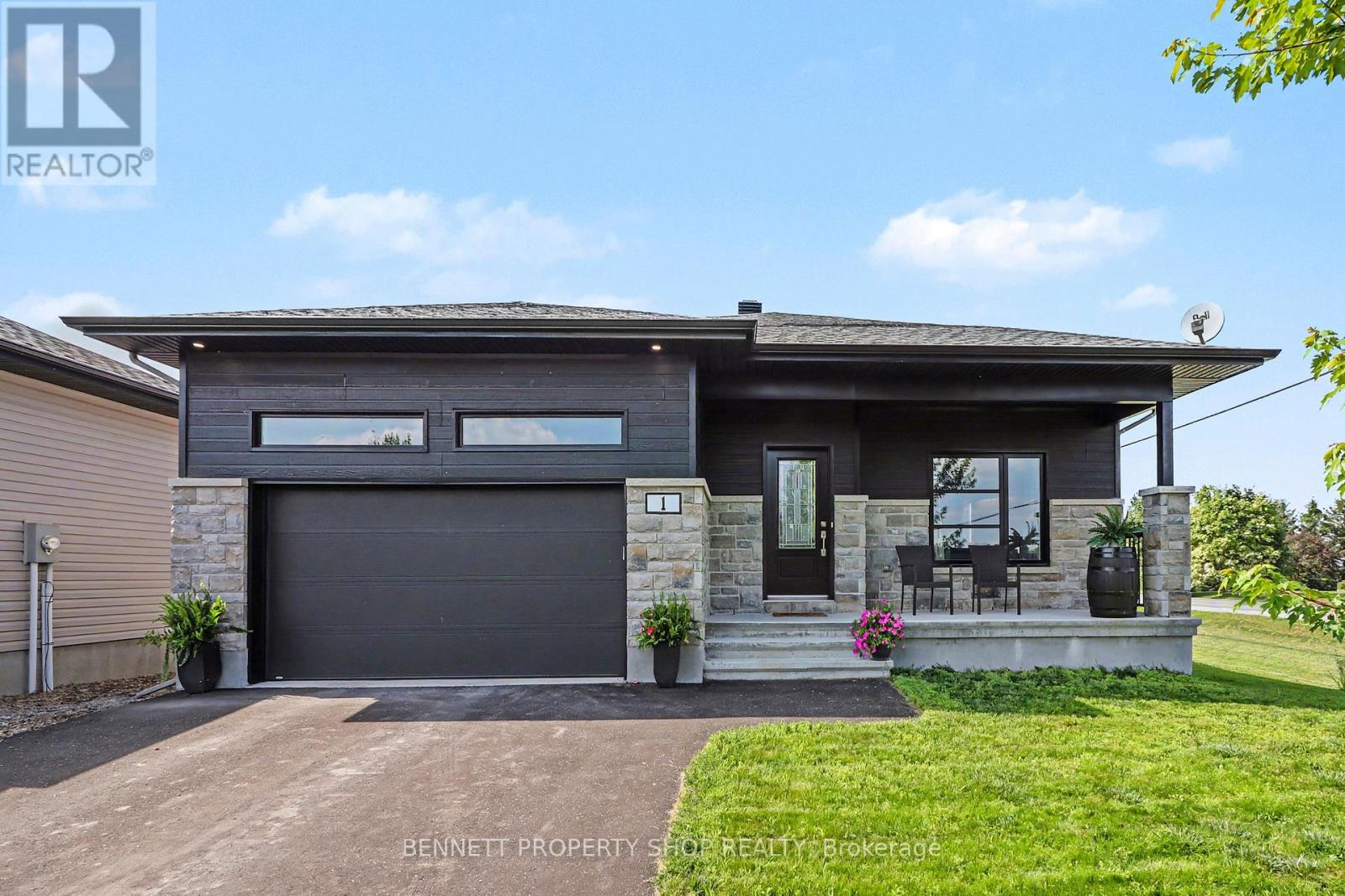1 MATHESON STREET, North Stormont