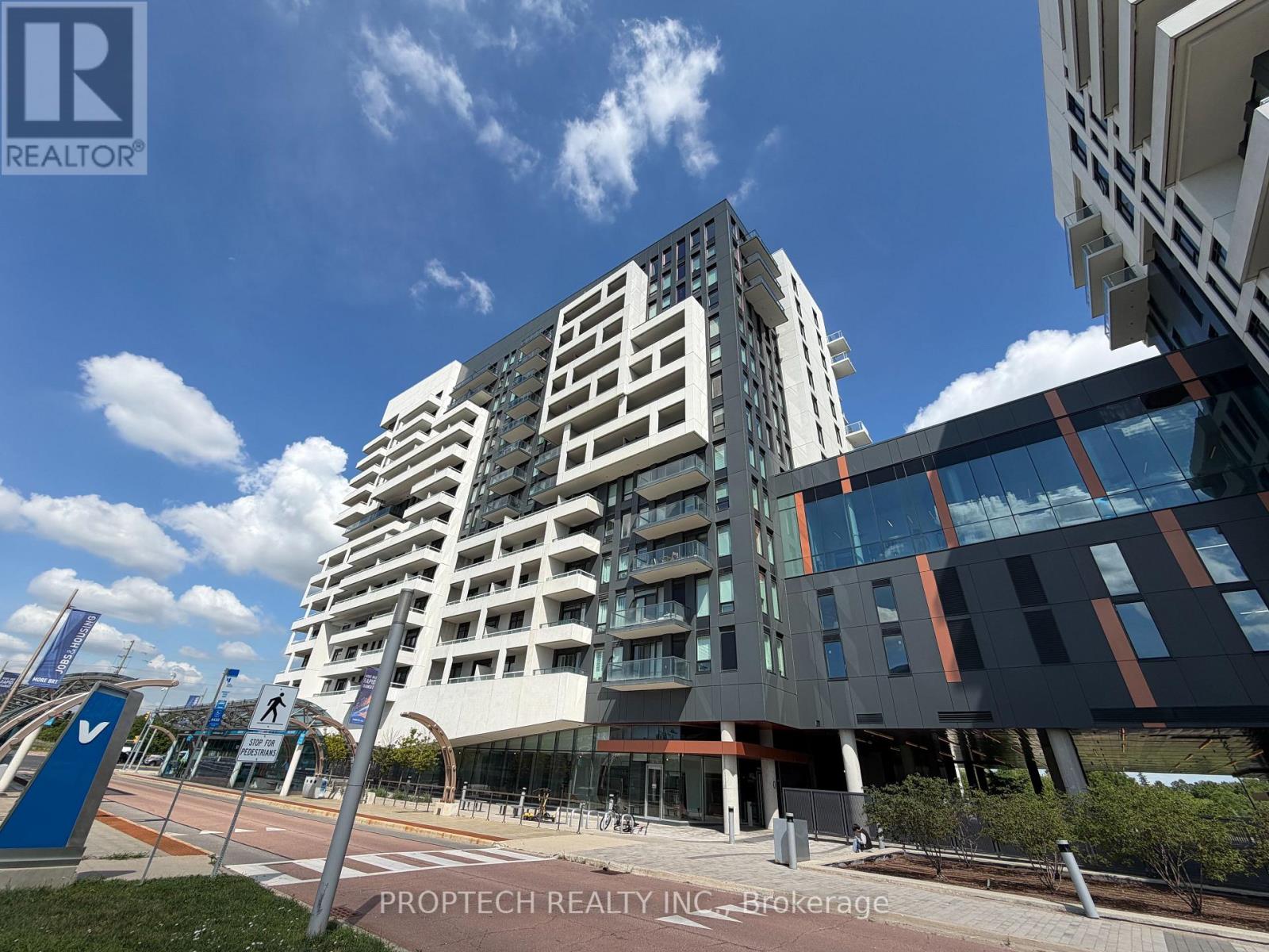 526A - 10 ROUGE VALLEY DRIVE, Markham, Ontario