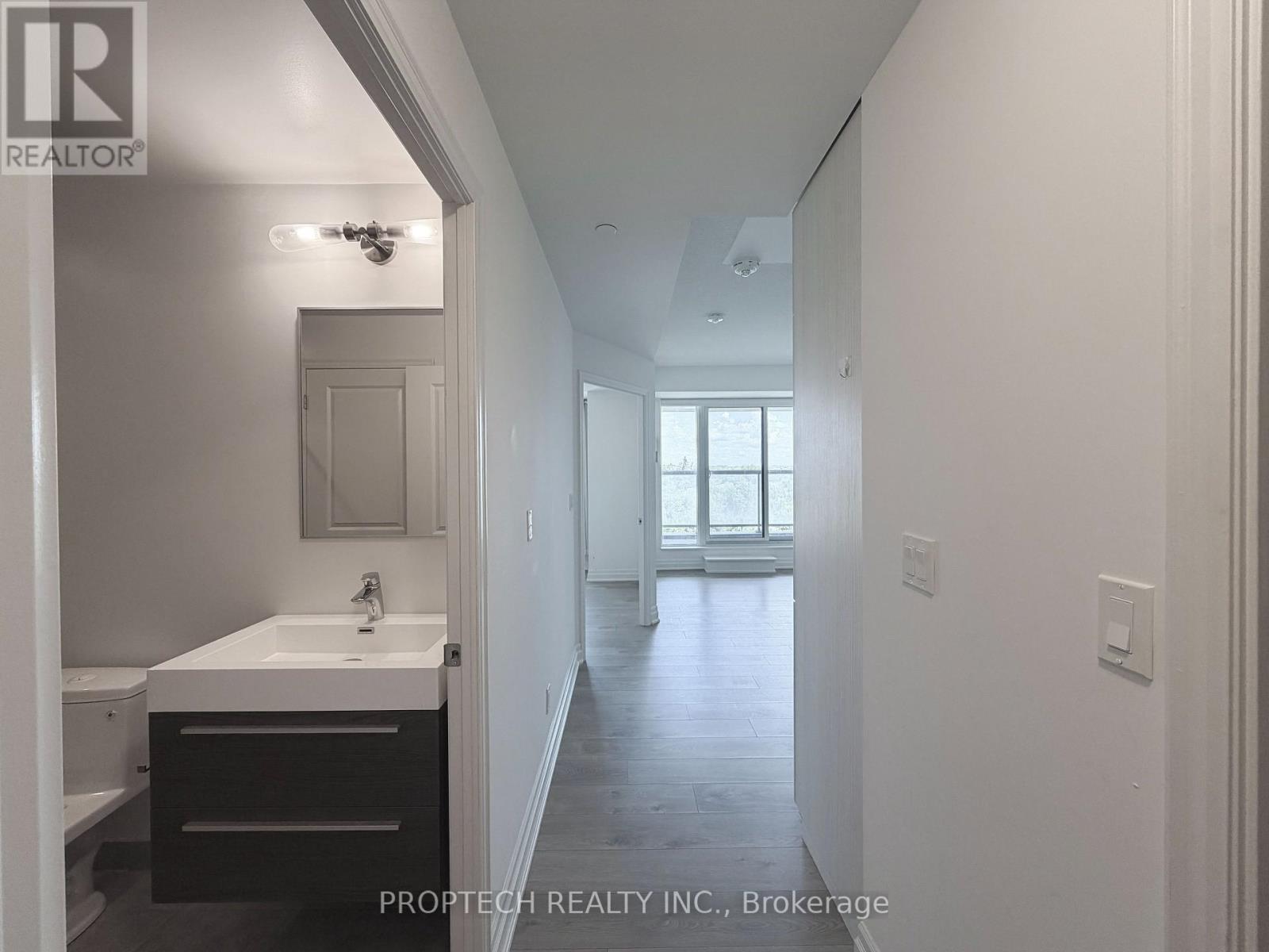 526a - 10 Rouge Valley Drive, Markham, Ontario  L6G 0G9 - Photo 3 - N13539196