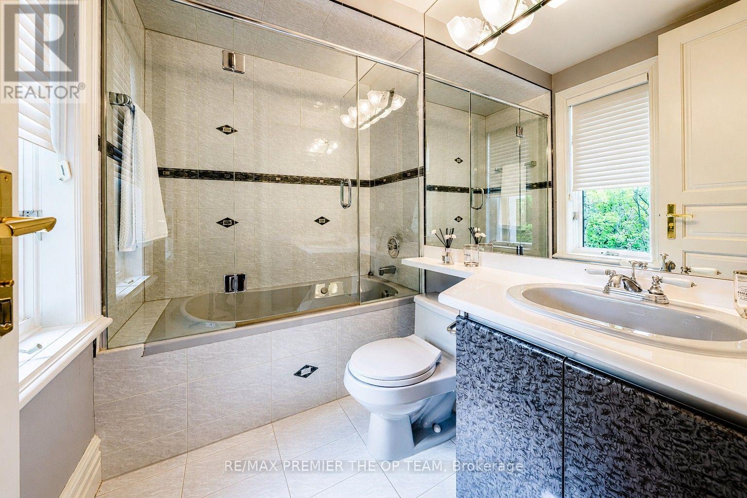 43 Cowan Drive, Vaughan, Ontario  L4L 7H4 - Photo 19 - N13513748