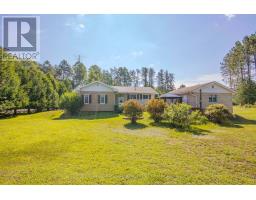 121 SANDHILL DRIVE, Madawaska Valley, Ontario