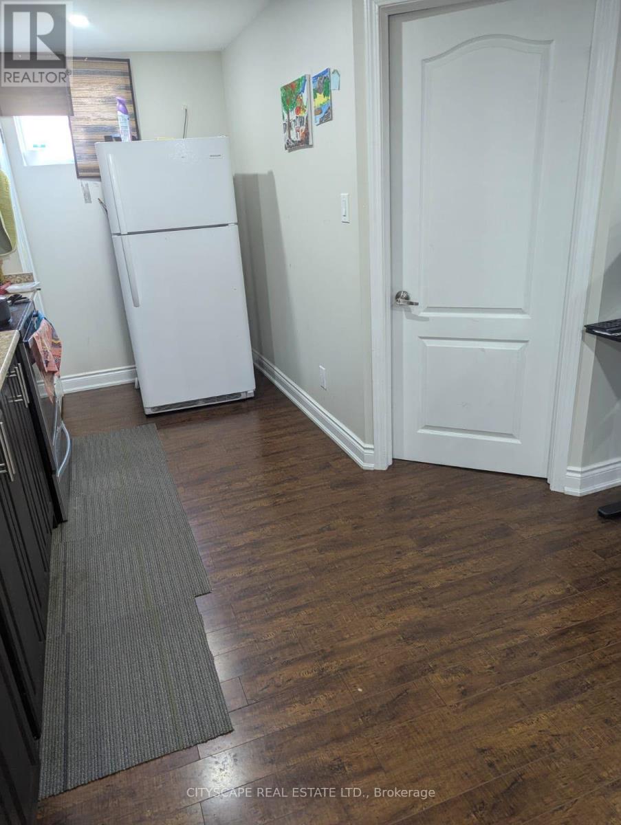 Bsmt - 1211 Clifford Point, Milton, Ontario  L9E 1E6 - Photo 7 - W13538976