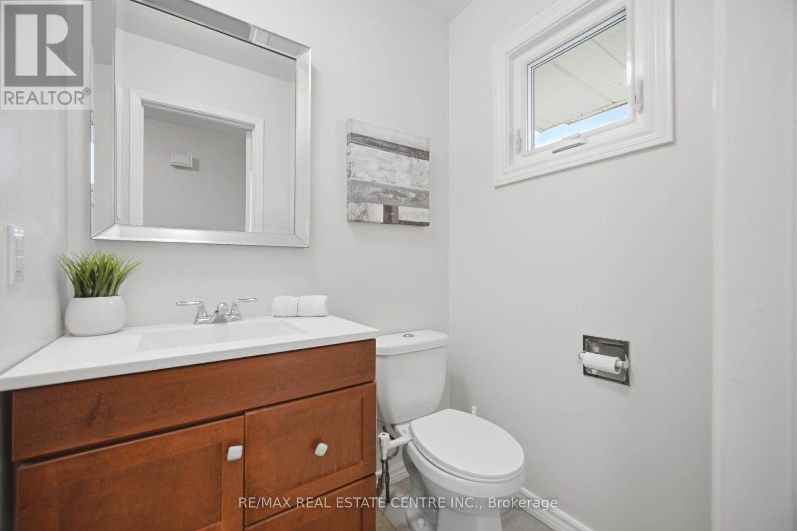 706 Carrying Place, Mississauga, Ontario  L5C 3W6 - Photo 22 - W13539014