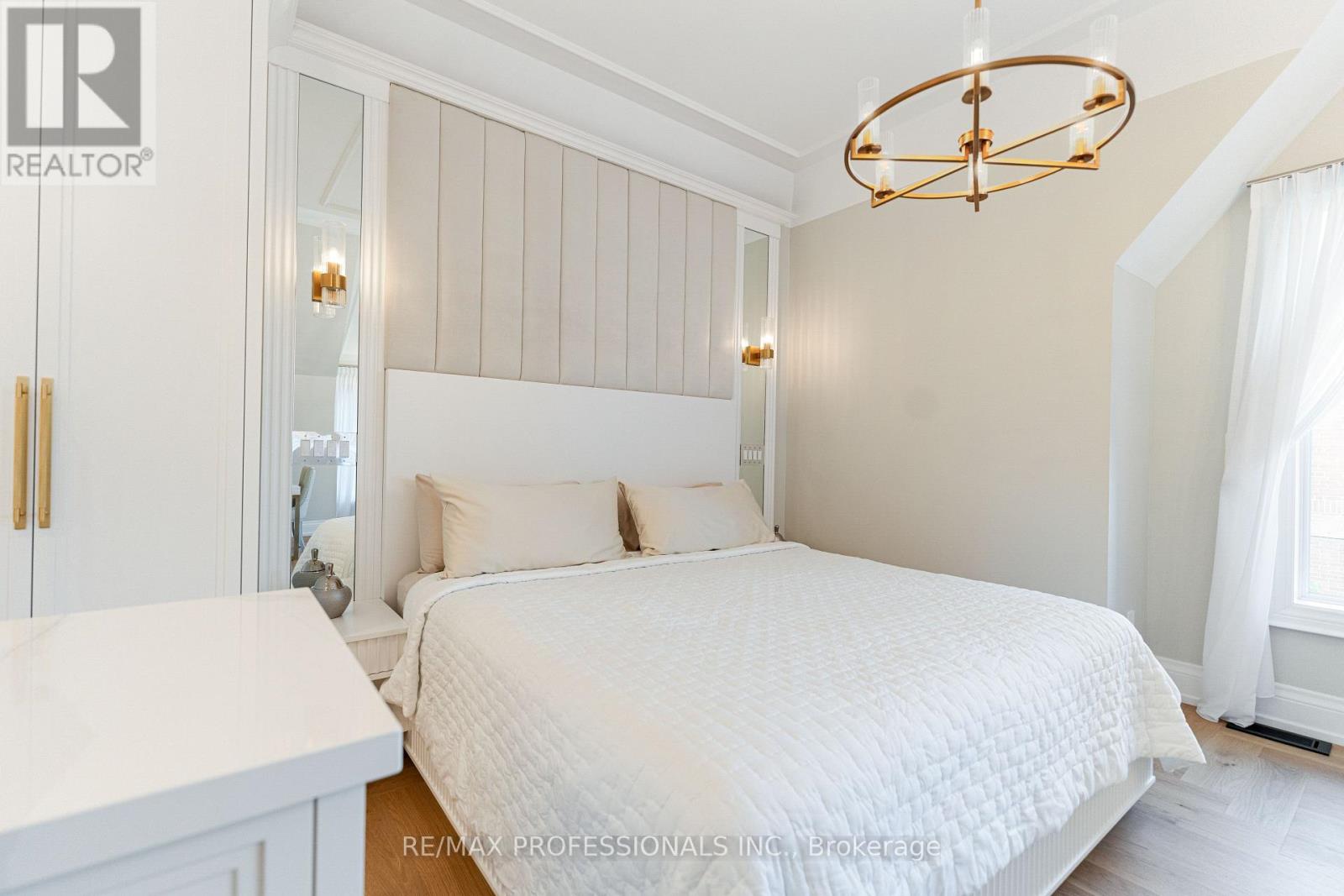 161 The Kingsway, Toronto, Ontario  M8X 2V5 - Photo 30 - W13539018