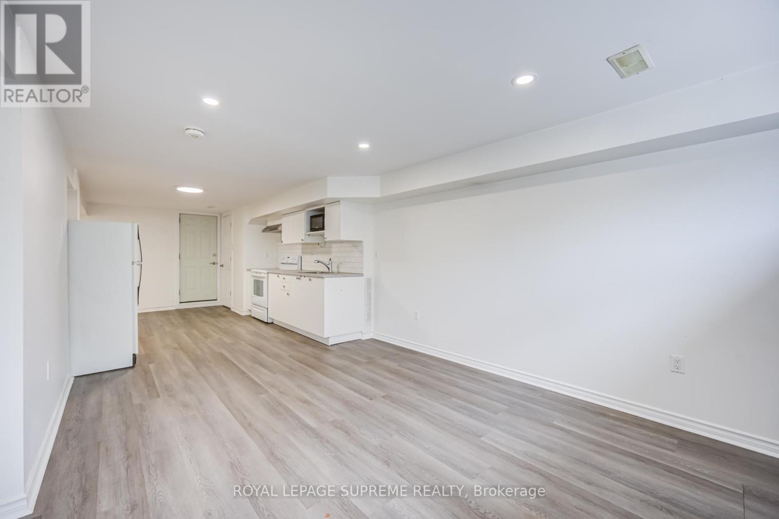 27 Dalrymple Drive, Toronto, Ontario  M6N 4S2 - Photo 15 - W13539022