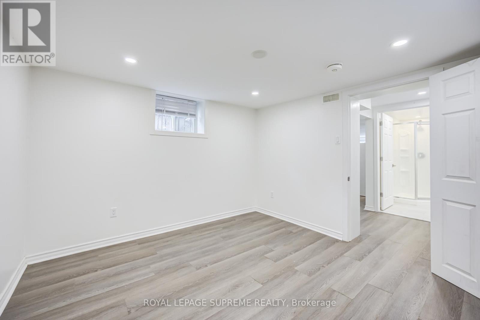 27 Dalrymple Drive, Toronto, Ontario  M6N 4S2 - Photo 21 - W13539022