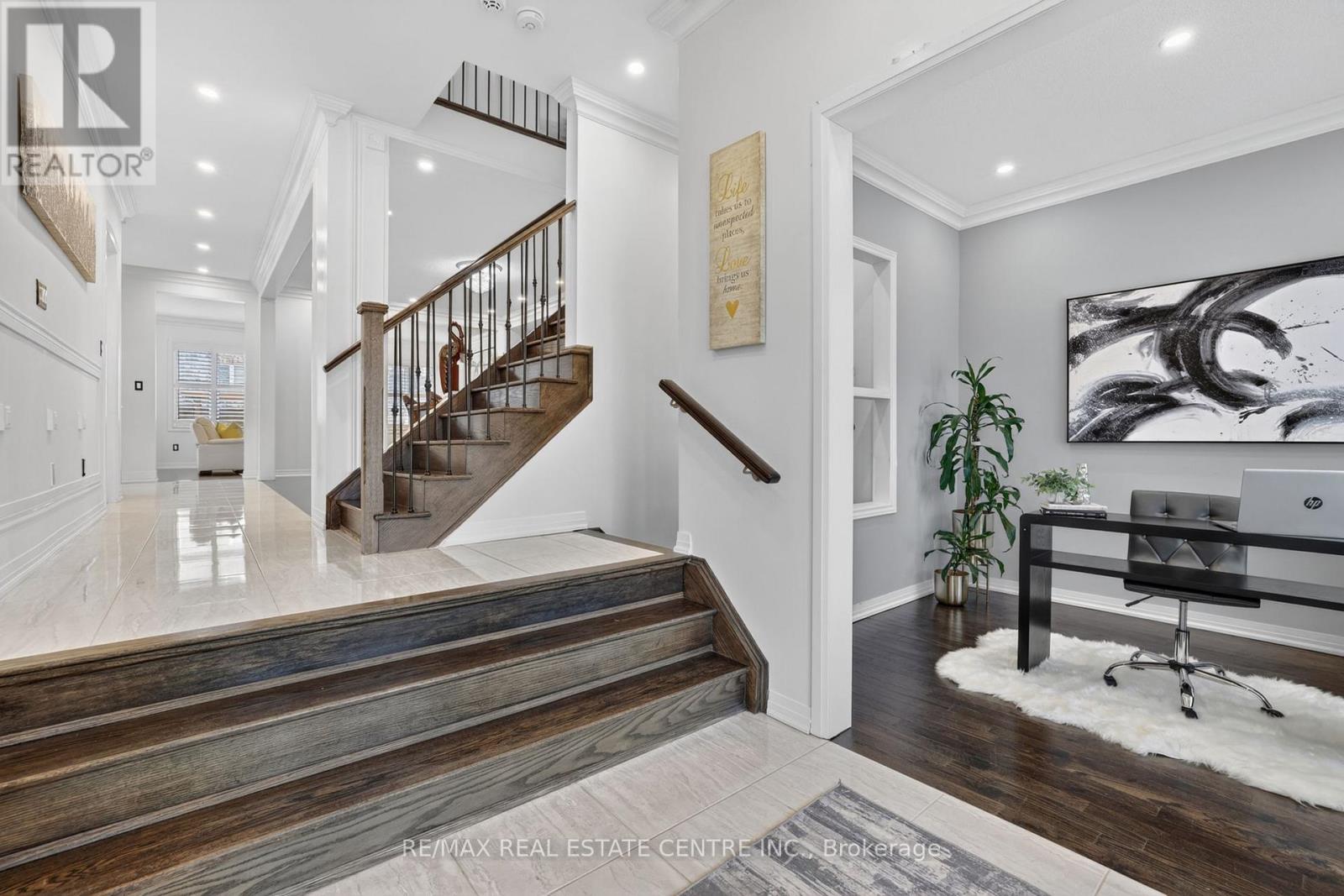 27 Drew Brown Boulevard, Orangeville, Ontario  L9W 6Z4 - Photo 4 - W13539166
