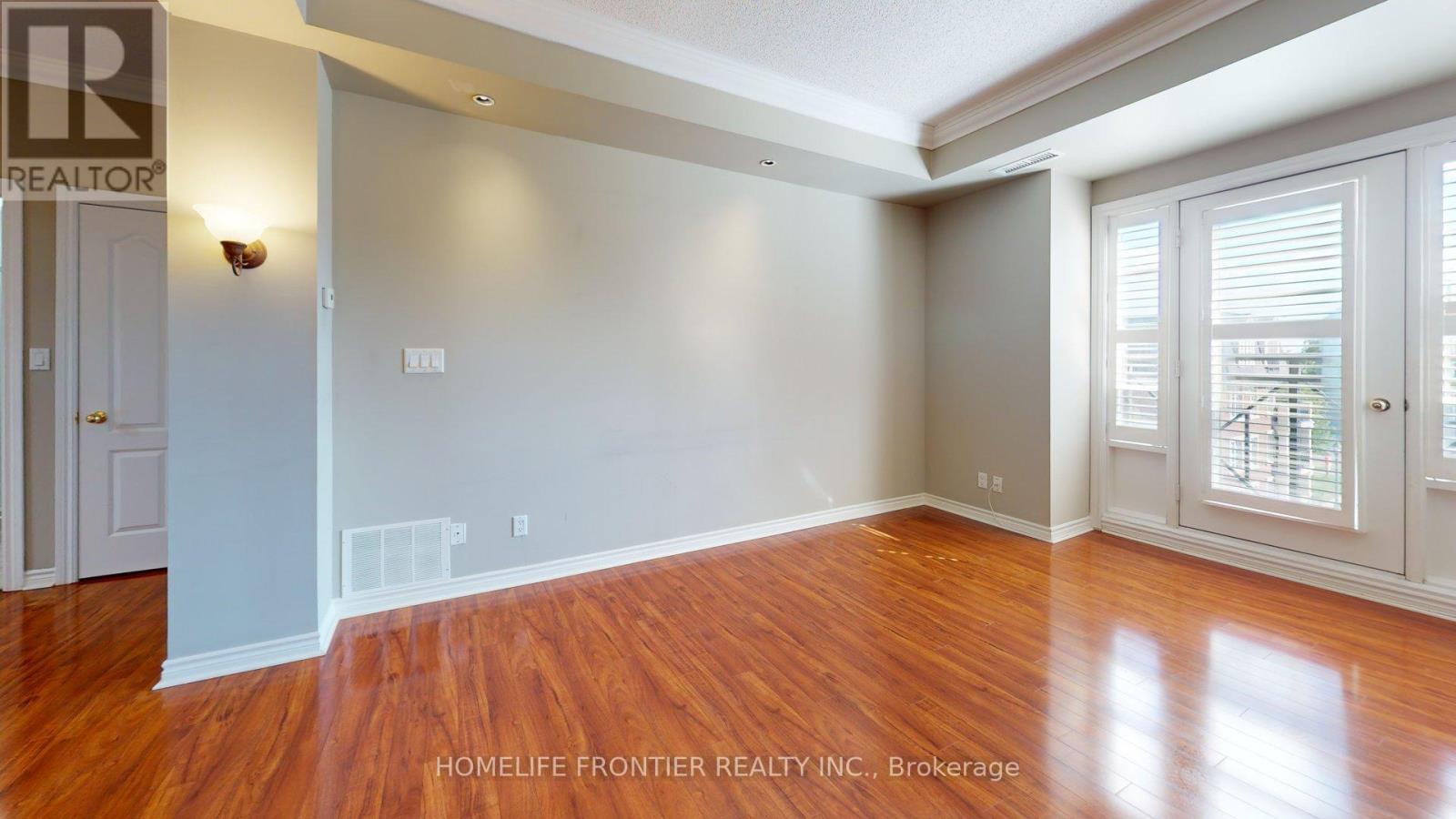 402 - 3351 Cawthra Road, Mississauga, Ontario L5A 4N5 - Photo 10 - W13223410