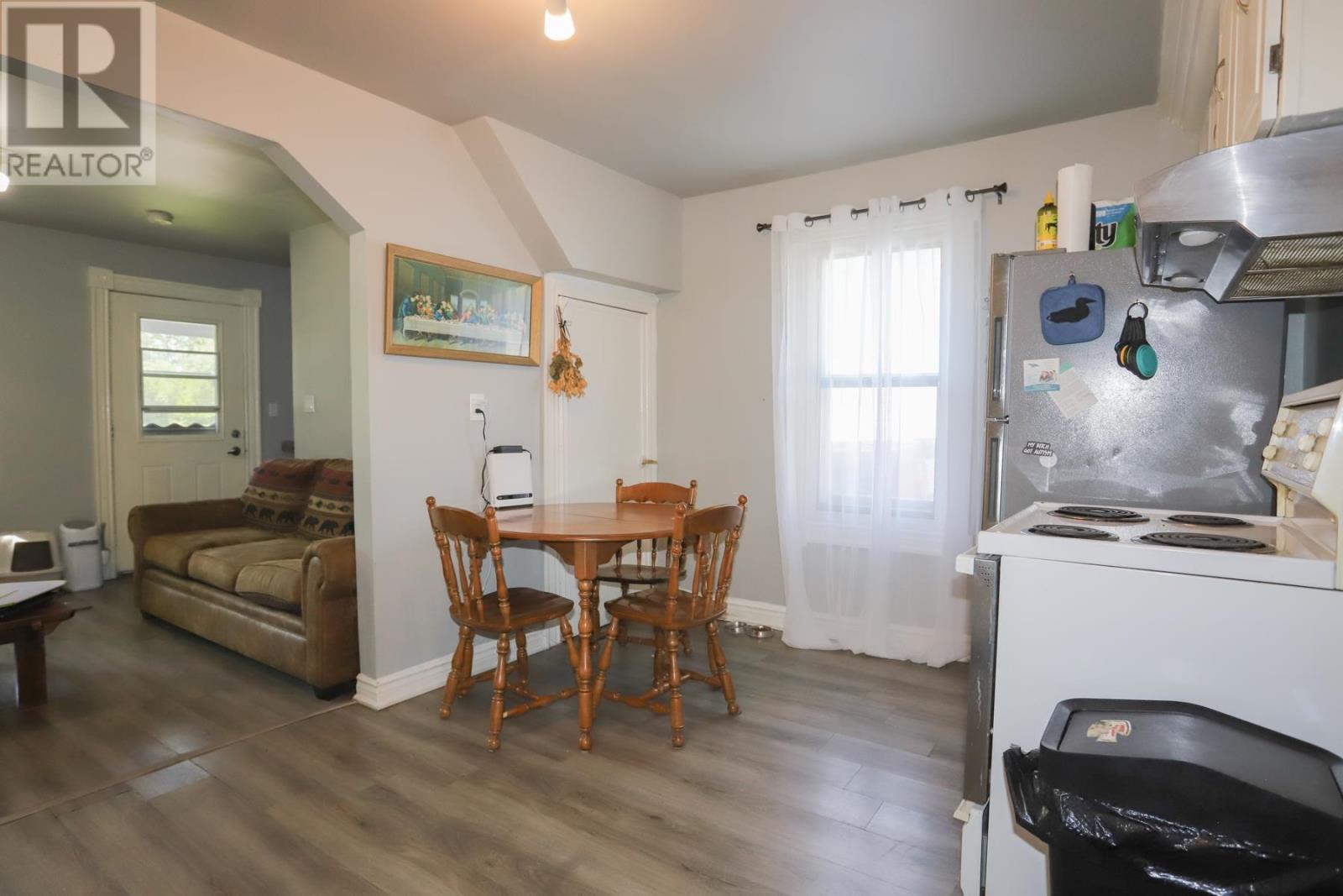 36 Fauquier Ave, Sault Ste. Marie, Ontario P6B 2P1 - Photo 10 - SM261653