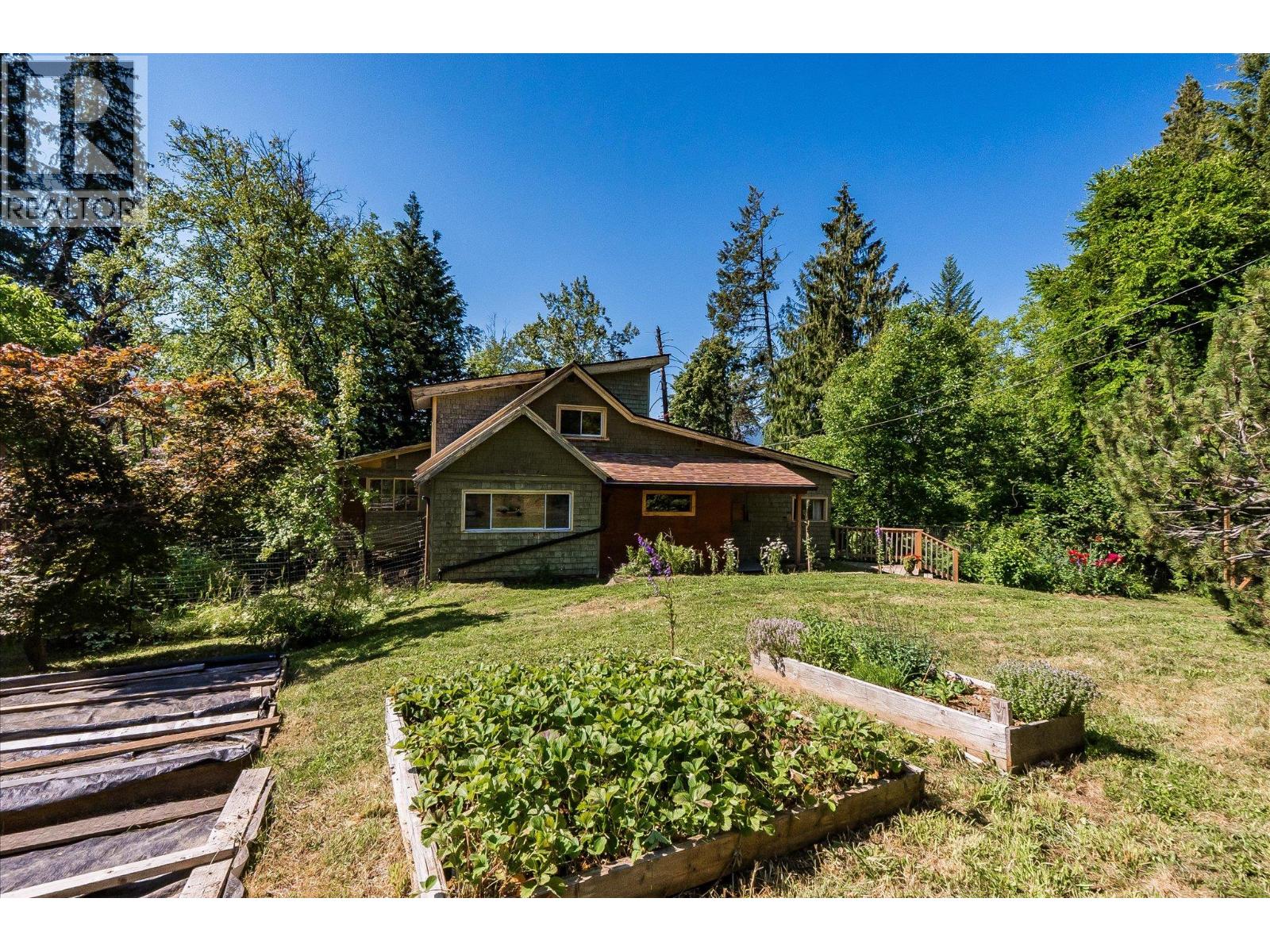 picture 0