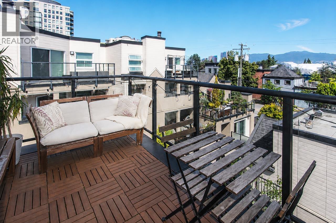 30 1350 W 6th Avenue, Vancouver, British Columbia  V6H 1A7 - Photo 5 - R3143791