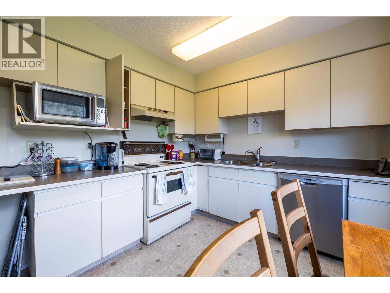 142 Whistler Drive, Kamloops, British Columbia  V2X 1X6 - Photo 5 - 10383698