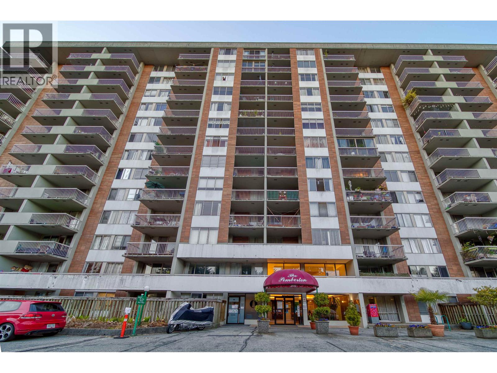 1118 2012 FULLERTON AVENUE, North Vancouver