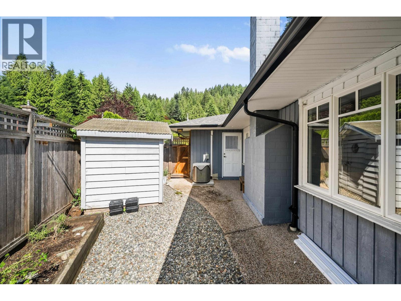 80 Glenmore Drive, West Vancouver, British Columbia  V7S 1A8 - Photo 29 - R3144095