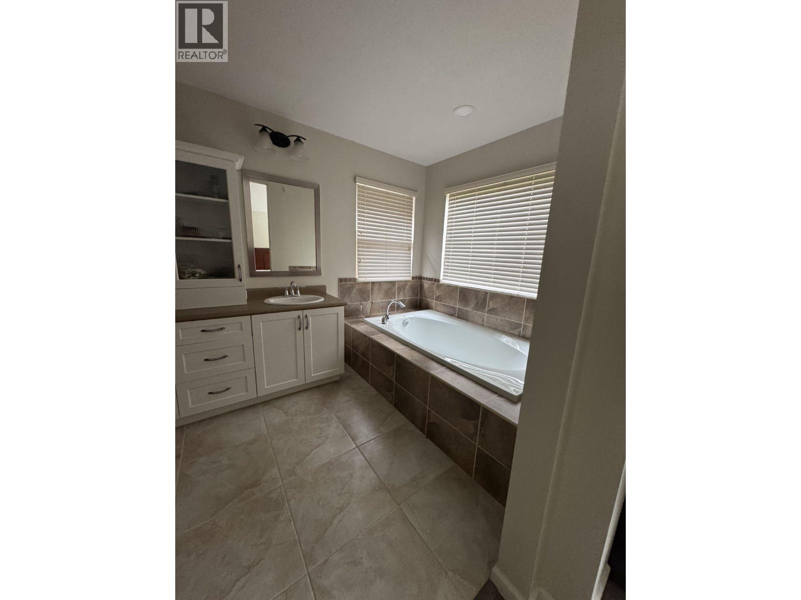 24620 Kimola Drive, Maple Ridge, British Columbia  V2W 0C1 - Photo 11 - R3144123