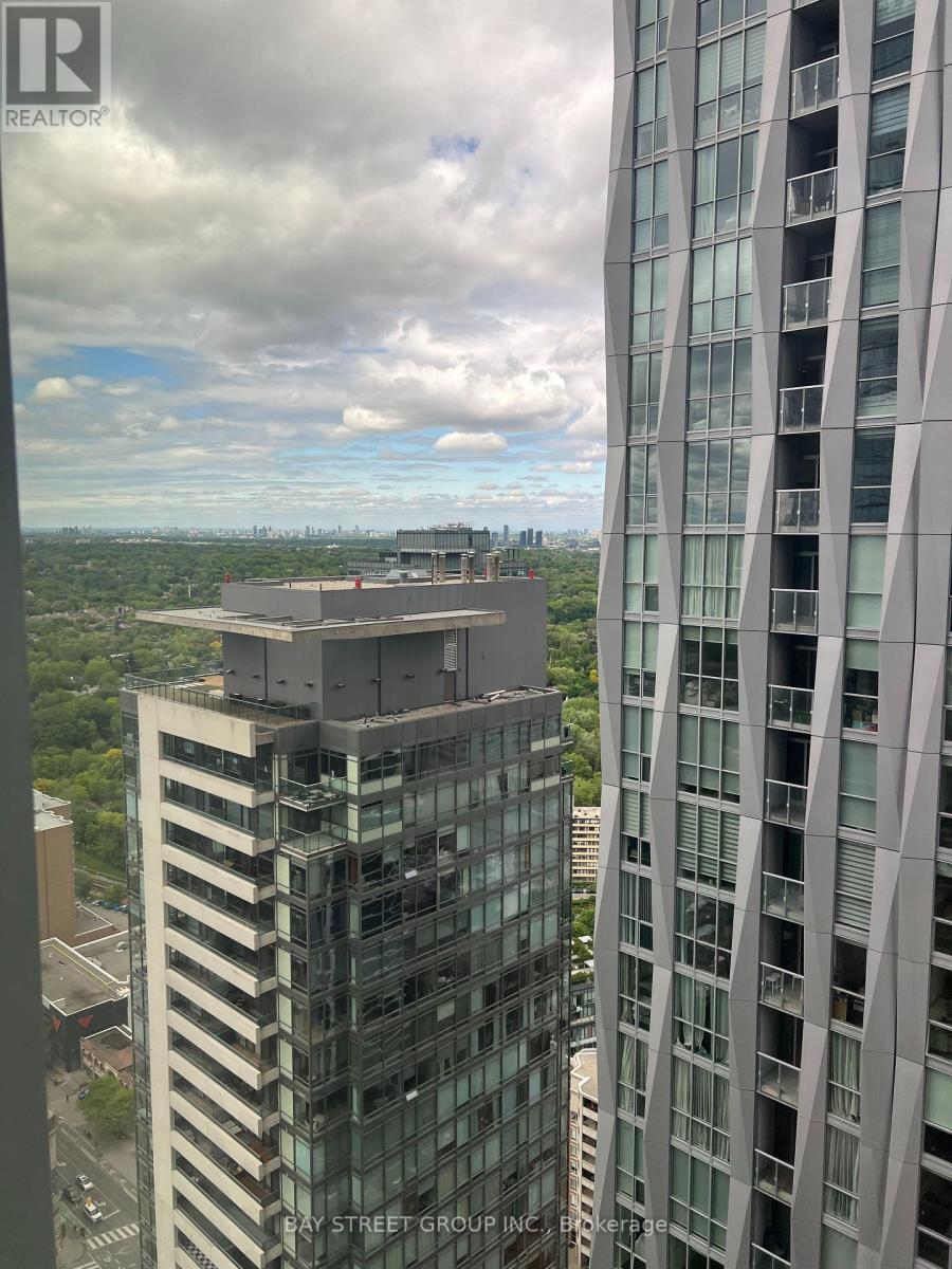 3605 - 11 Yorkville Avenue, Toronto, Ontario  M4Y 0B7 - Photo 5 - C13539334