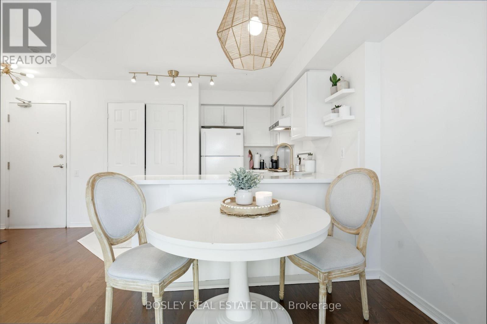 803 - 140 Bathurst Street, Toronto, Ontario  M5V 3N8 - Photo 12 - C13539364