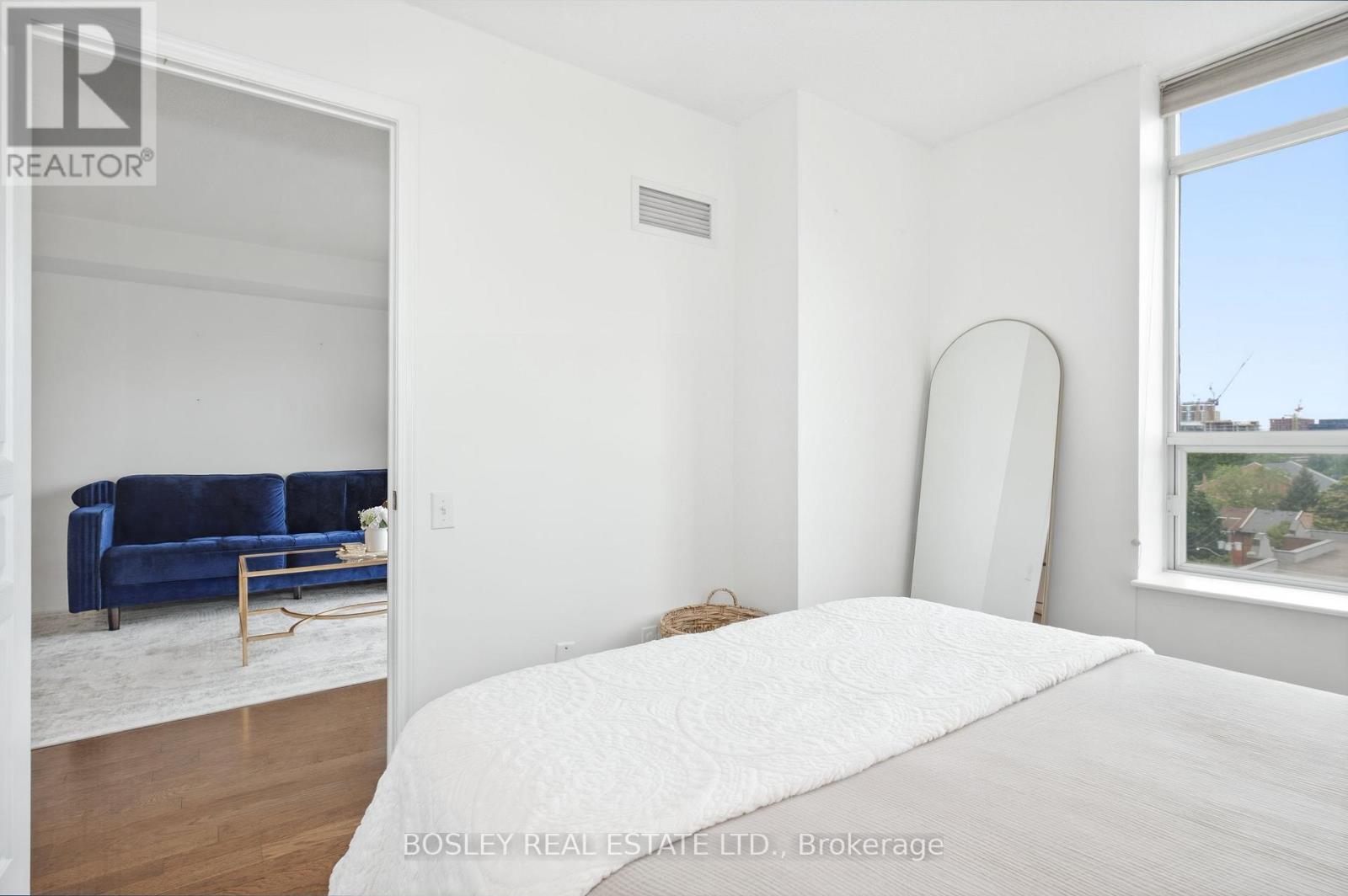 803 - 140 Bathurst Street, Toronto, Ontario  M5V 3N8 - Photo 18 - C13539364