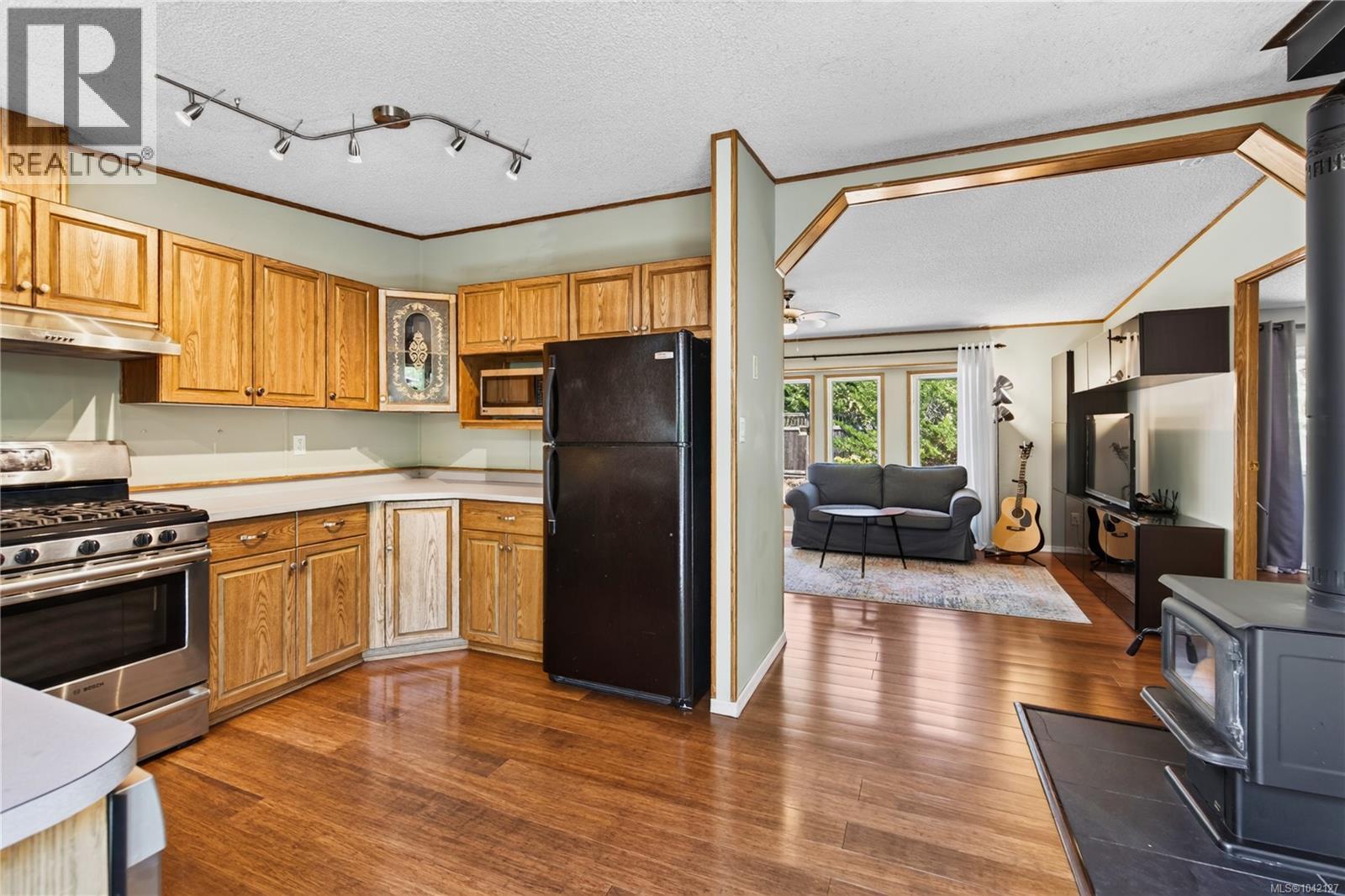 Listing image 16