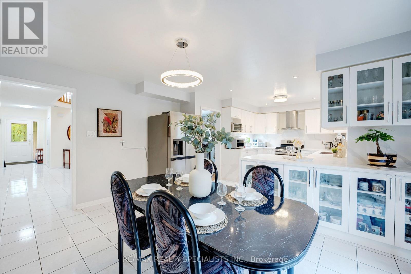 36 Devonsleigh Boulevard, Richmond Hill, Ontario  L4S 1H4 - Photo 10 - N13539284