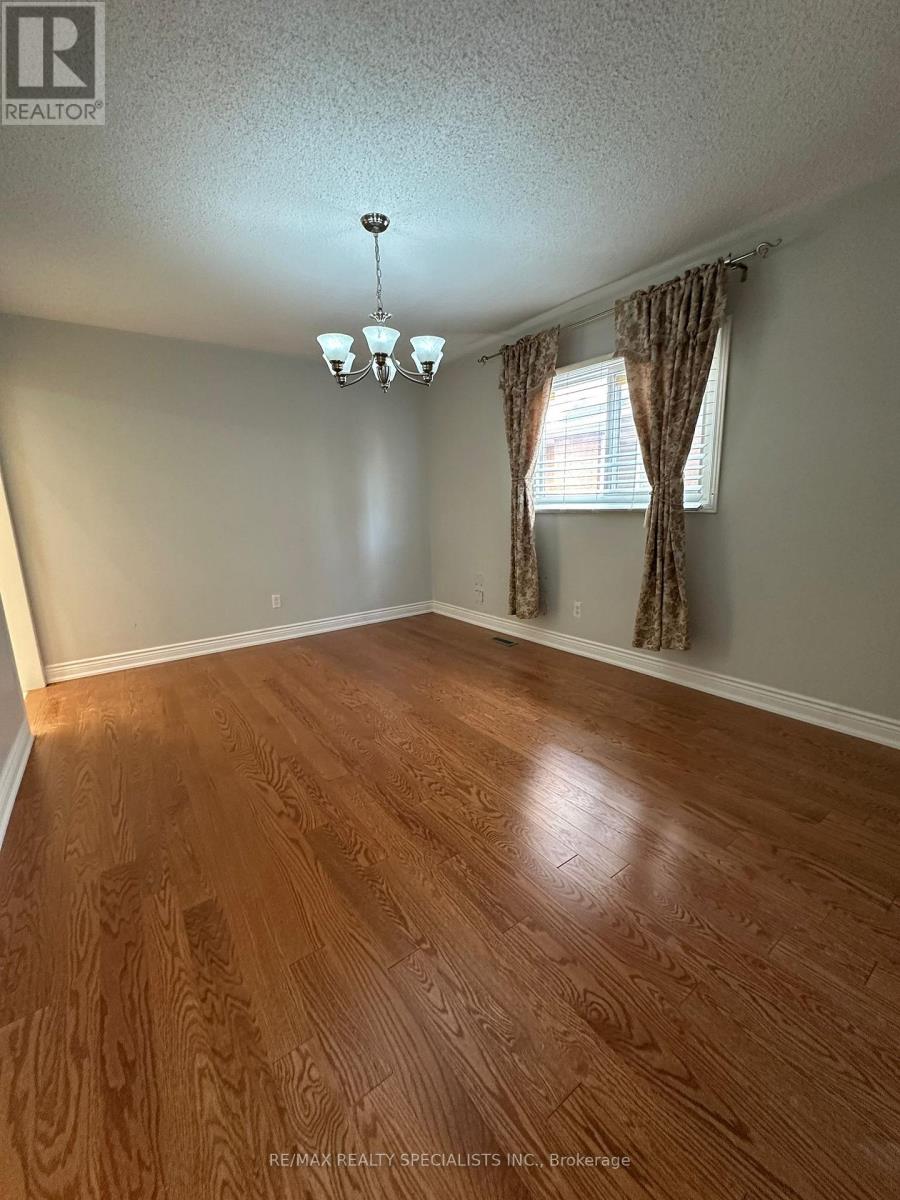 36 Devonsleigh Boulevard, Richmond Hill, Ontario  L4S 1H4 - Photo 14 - N13539284