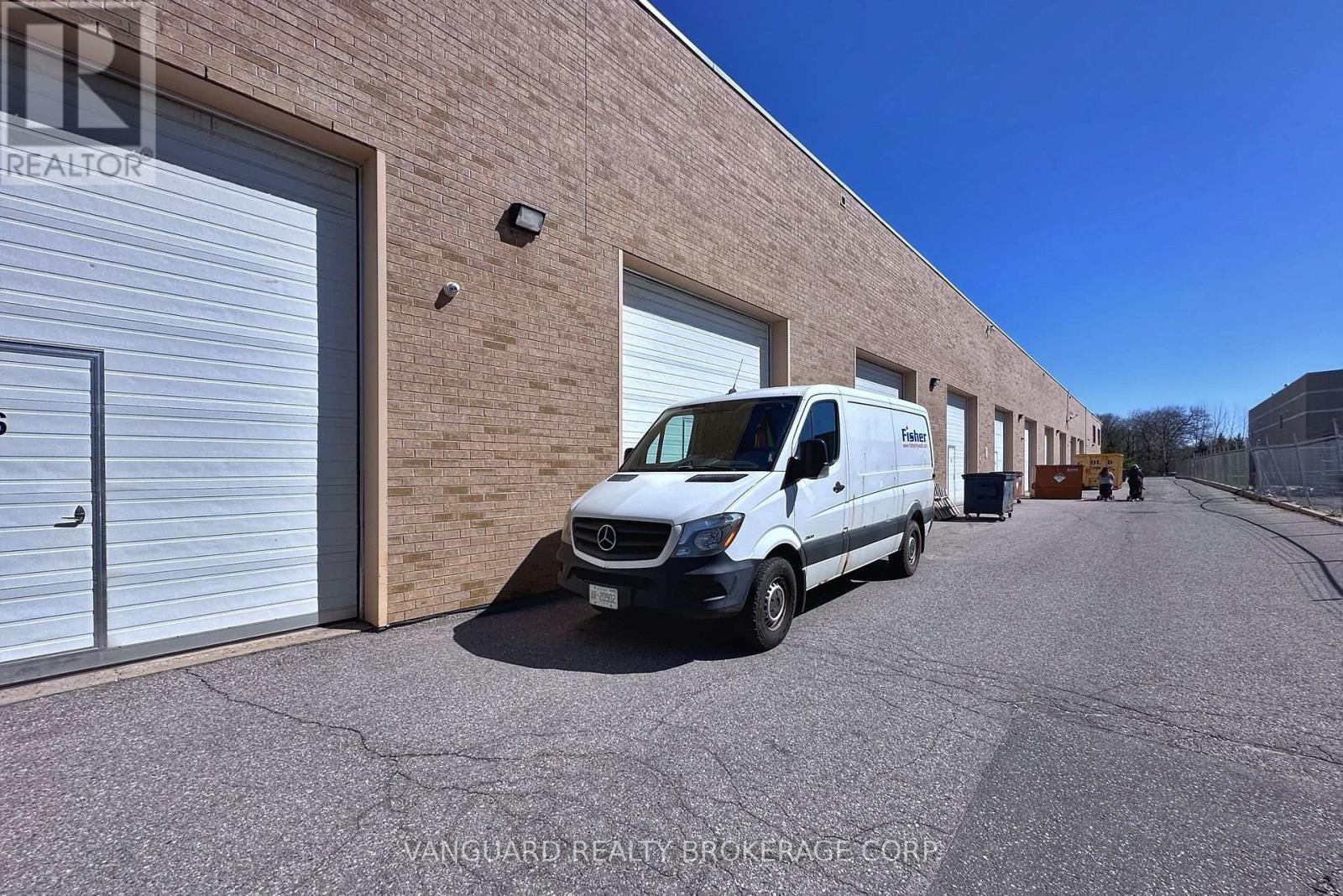 7 - 411 Confederation Parkway, Vaughan, Ontario L4K 3P7 - Photo 3 - N13539330
