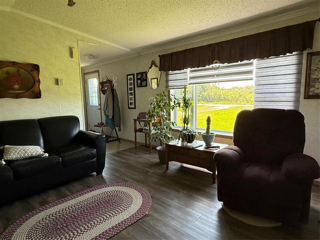 221 3rd Avenue NW, Swan River, Manitoba  R0L 1Z0 - Photo 13 - 202615891