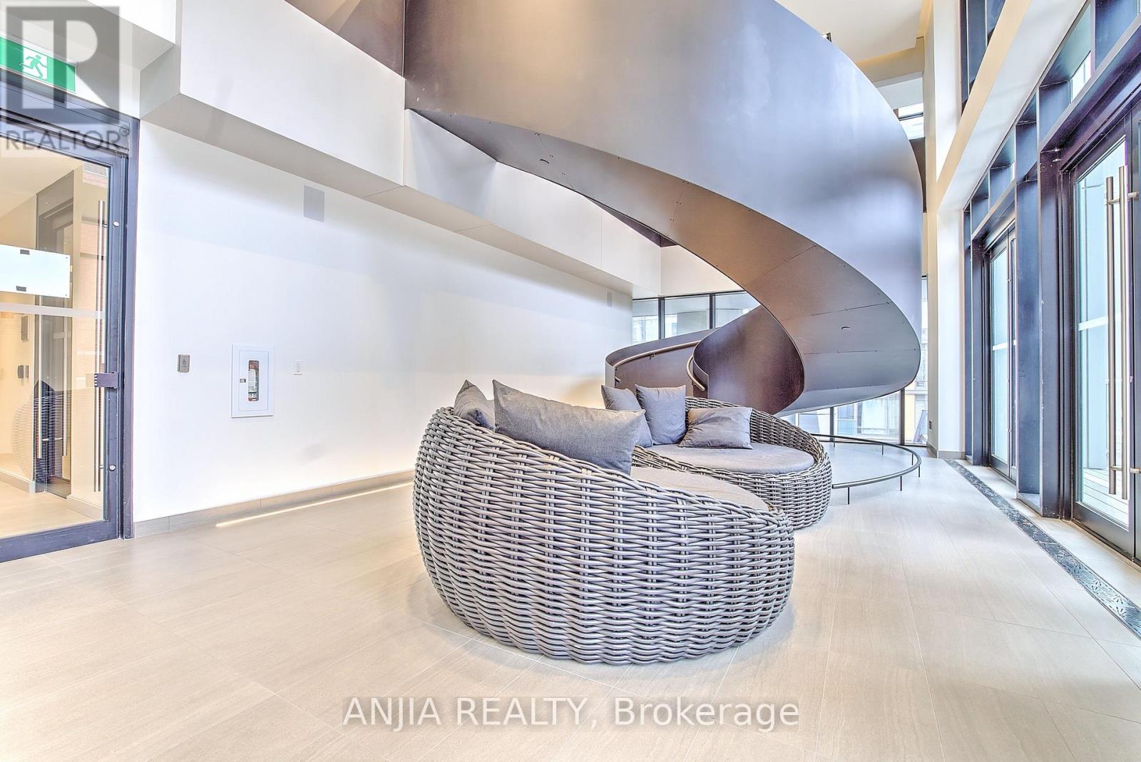 2711 - 1 Yorkville Avenue, Toronto, Ontario M4W 0B1 - Photo 28 - C13530334