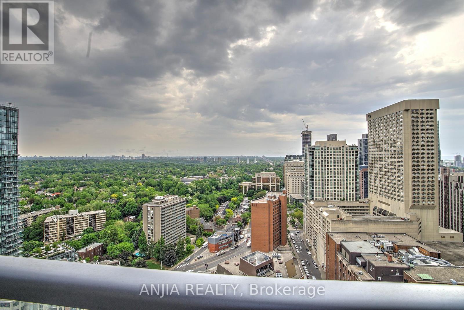 2711 - 1 Yorkville Avenue, Toronto, Ontario M4W 0B1 - Photo 8 - C13530334