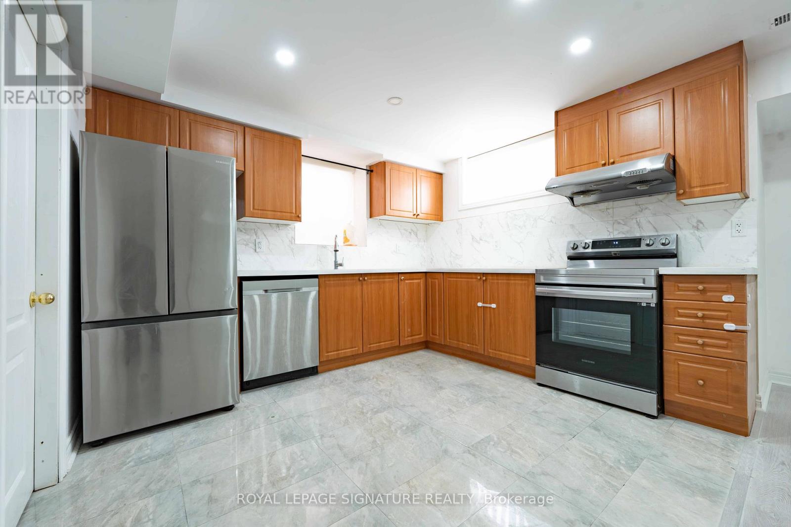 4742 Creditview Road, Mississauga, Ontario  L5M 5H2 - Photo 10 - W13539314