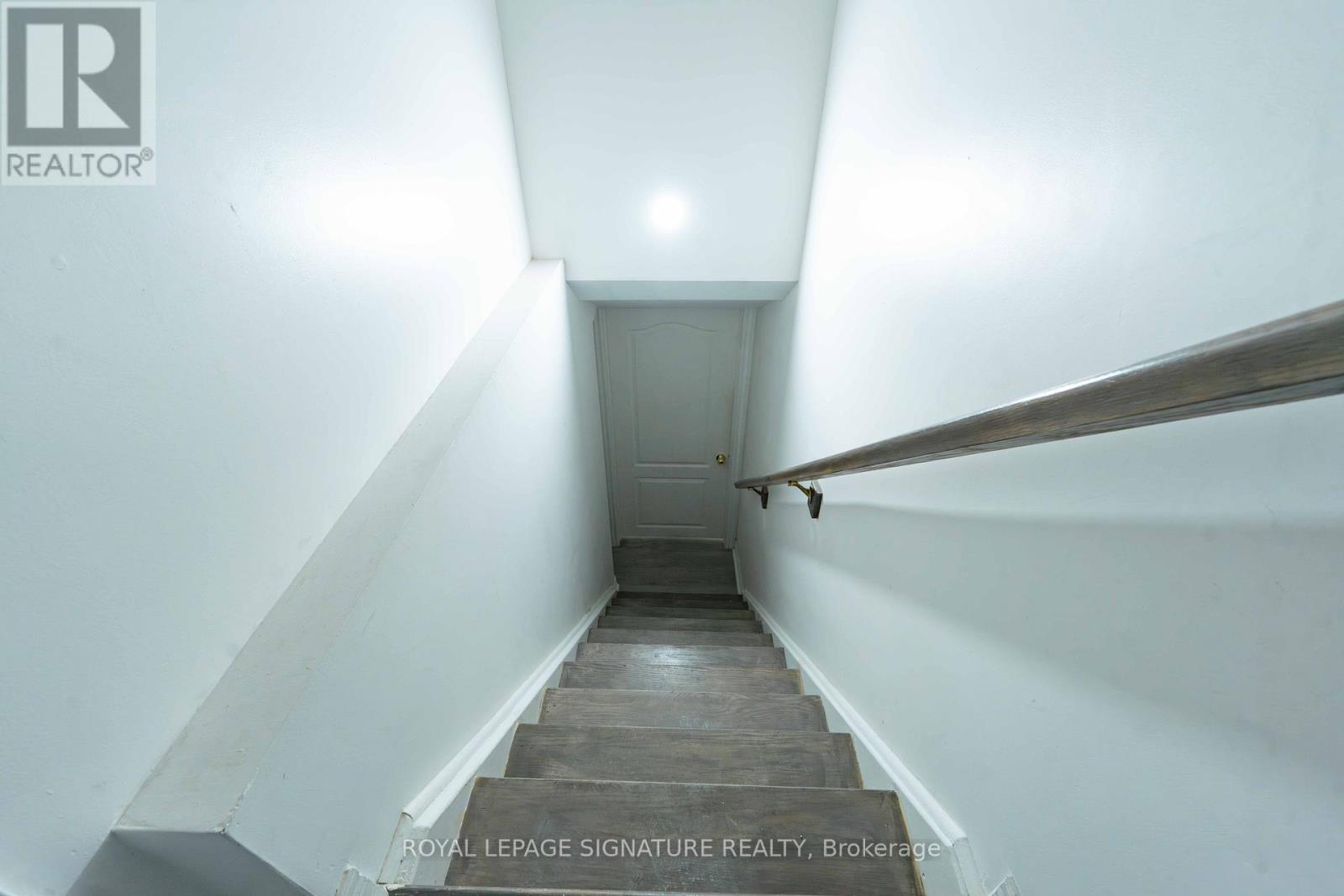 4742 Creditview Road, Mississauga, Ontario  L5M 5H2 - Photo 4 - W13539314