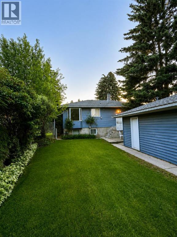 4308 2 Street NW, Calgary, Alberta  T2K 0Z1 - Photo 3 - A2324096