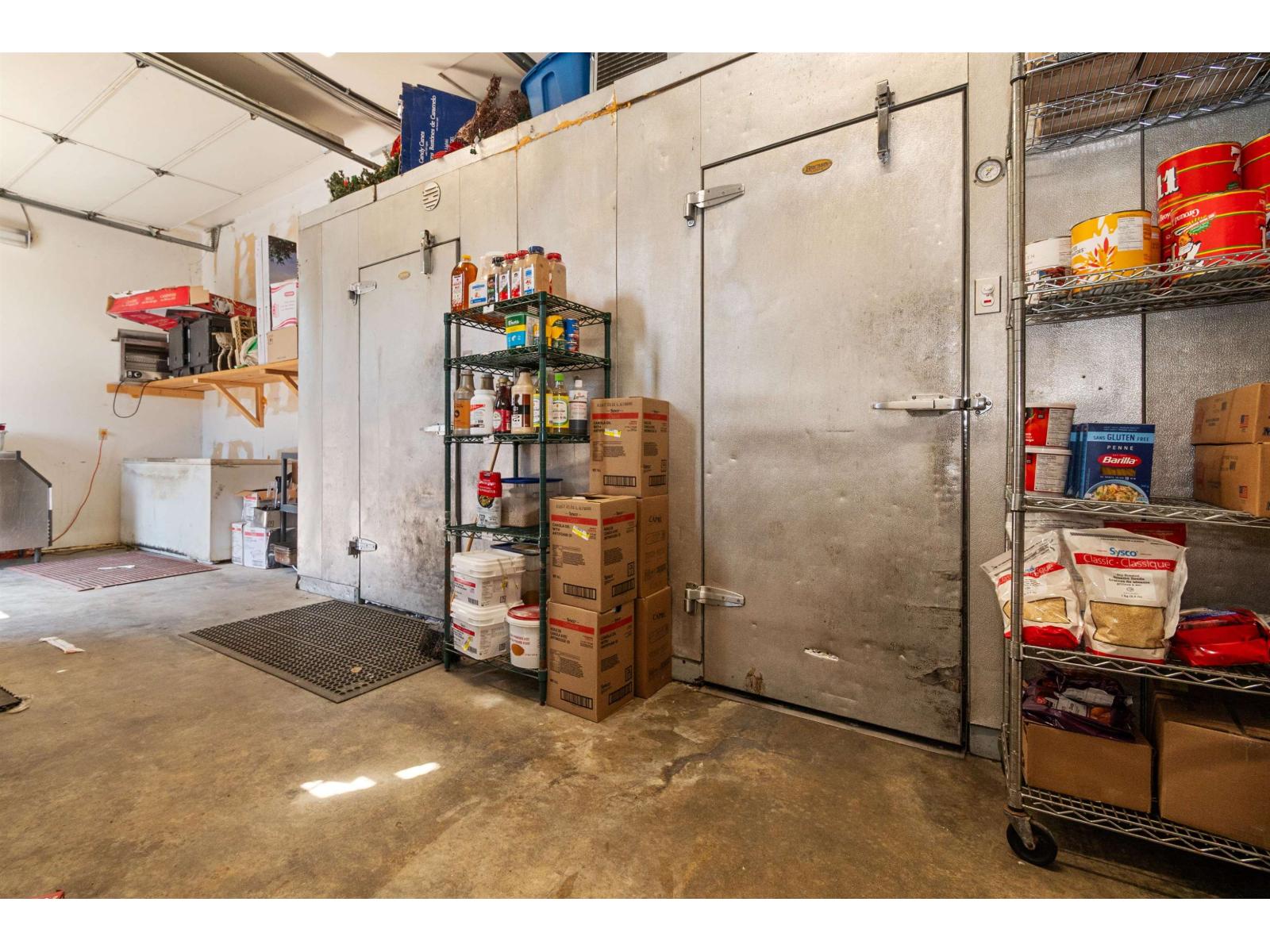 Listing image 37