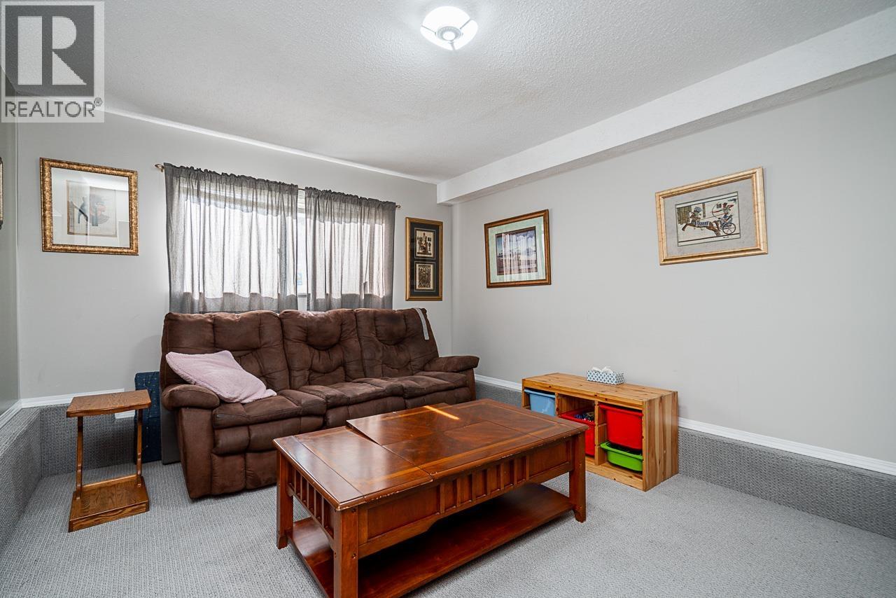 404 Mundy Street, Coquitlam, British Columbia  V3K 5N1 - Photo 23 - R3143988