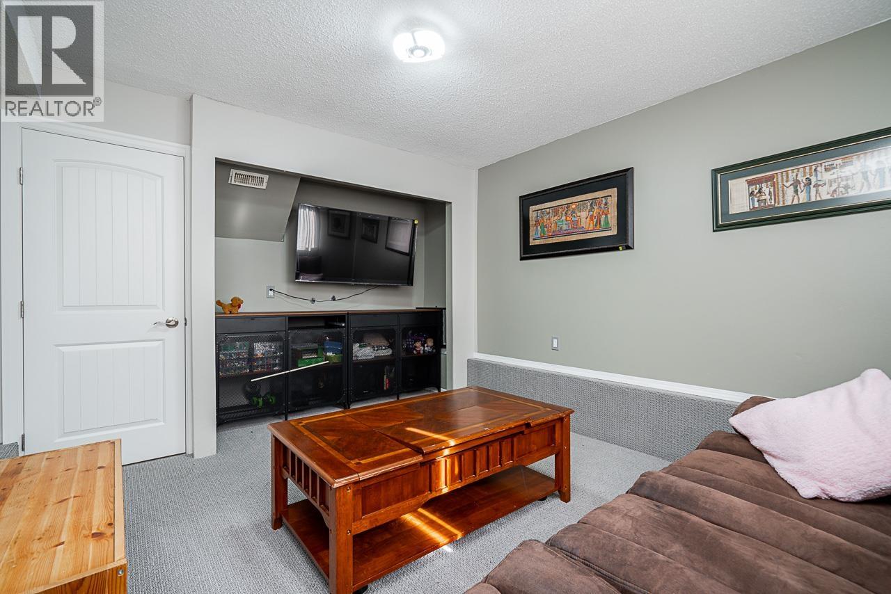 404 Mundy Street, Coquitlam, British Columbia  V3K 5N1 - Photo 24 - R3143988