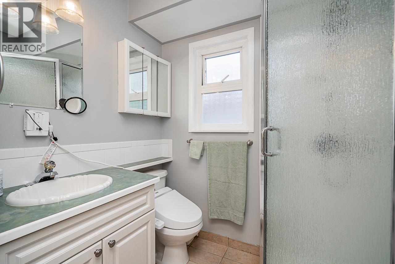 404 Mundy Street, Coquitlam, British Columbia  V3K 5N1 - Photo 18 - R3143988