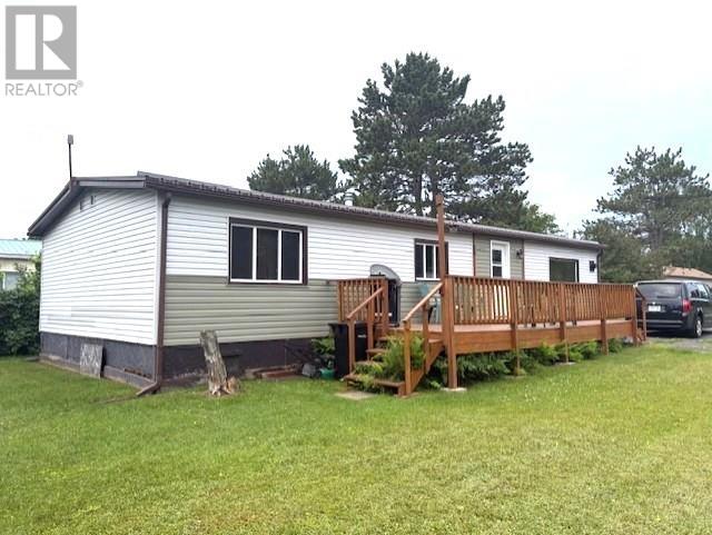 74 Taylor Drive, Thunder Bay, Ontario  P7K 1J9 - Photo 2 - TB2601866