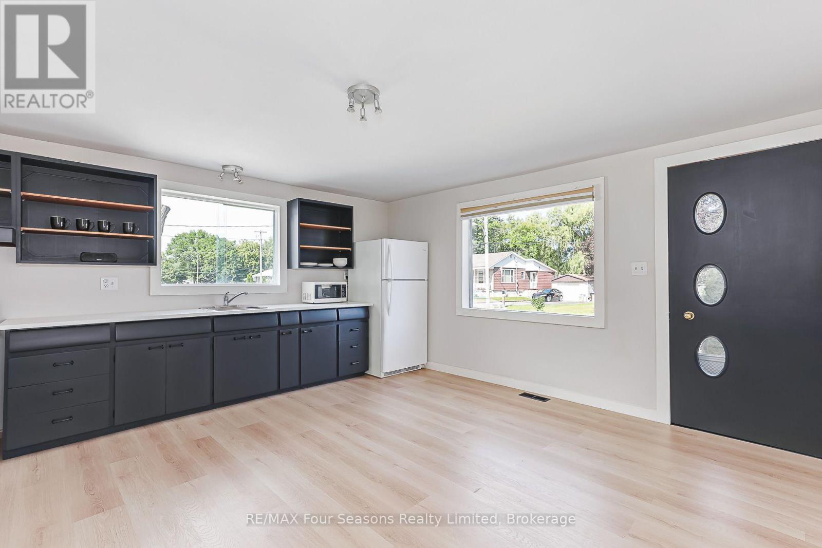 231 Superior Street, Clearview, Ontario  L0M 1S0 - Photo 15 - S13539546