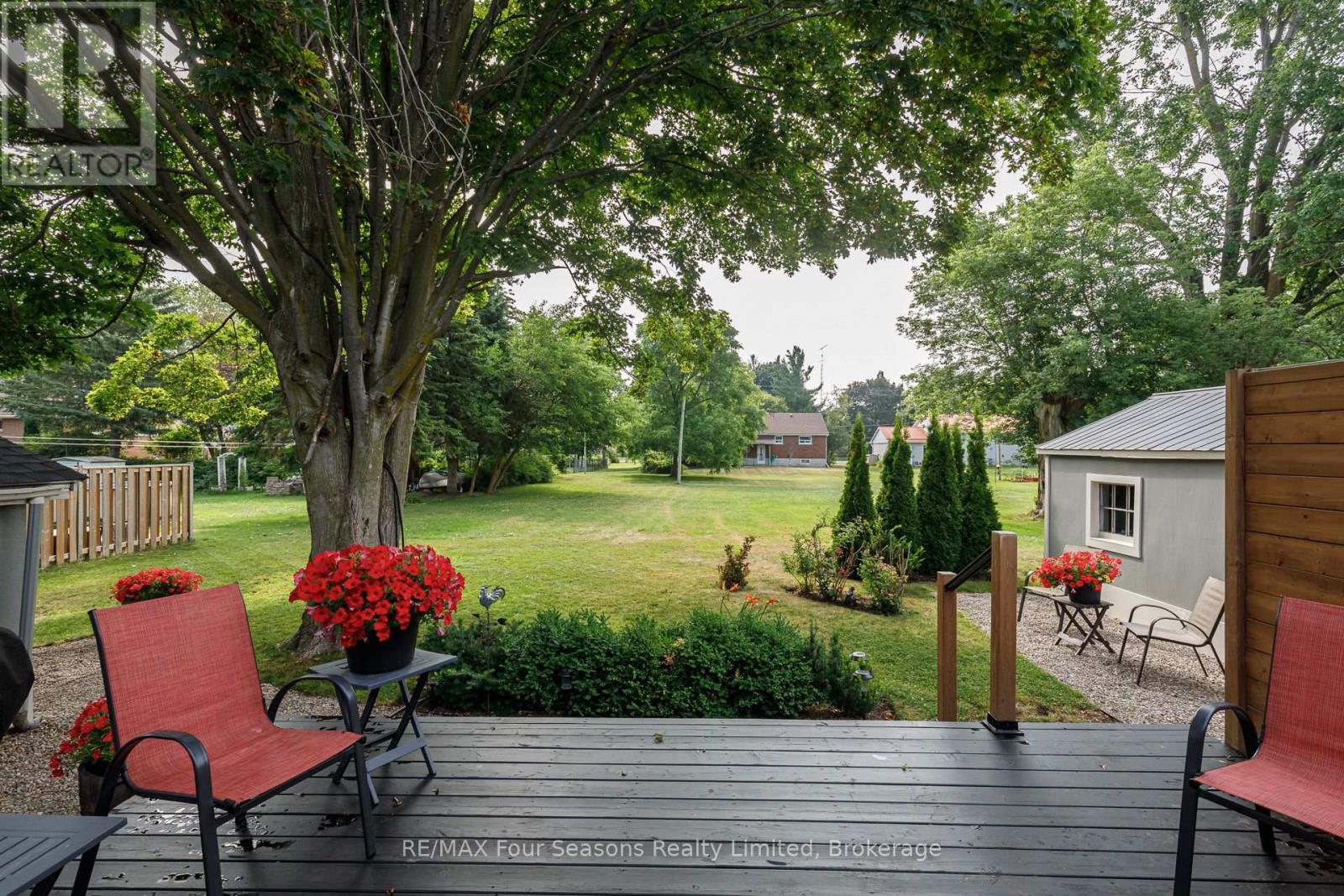 231 Superior Street, Clearview, Ontario  L0M 1S0 - Photo 3 - S13539546