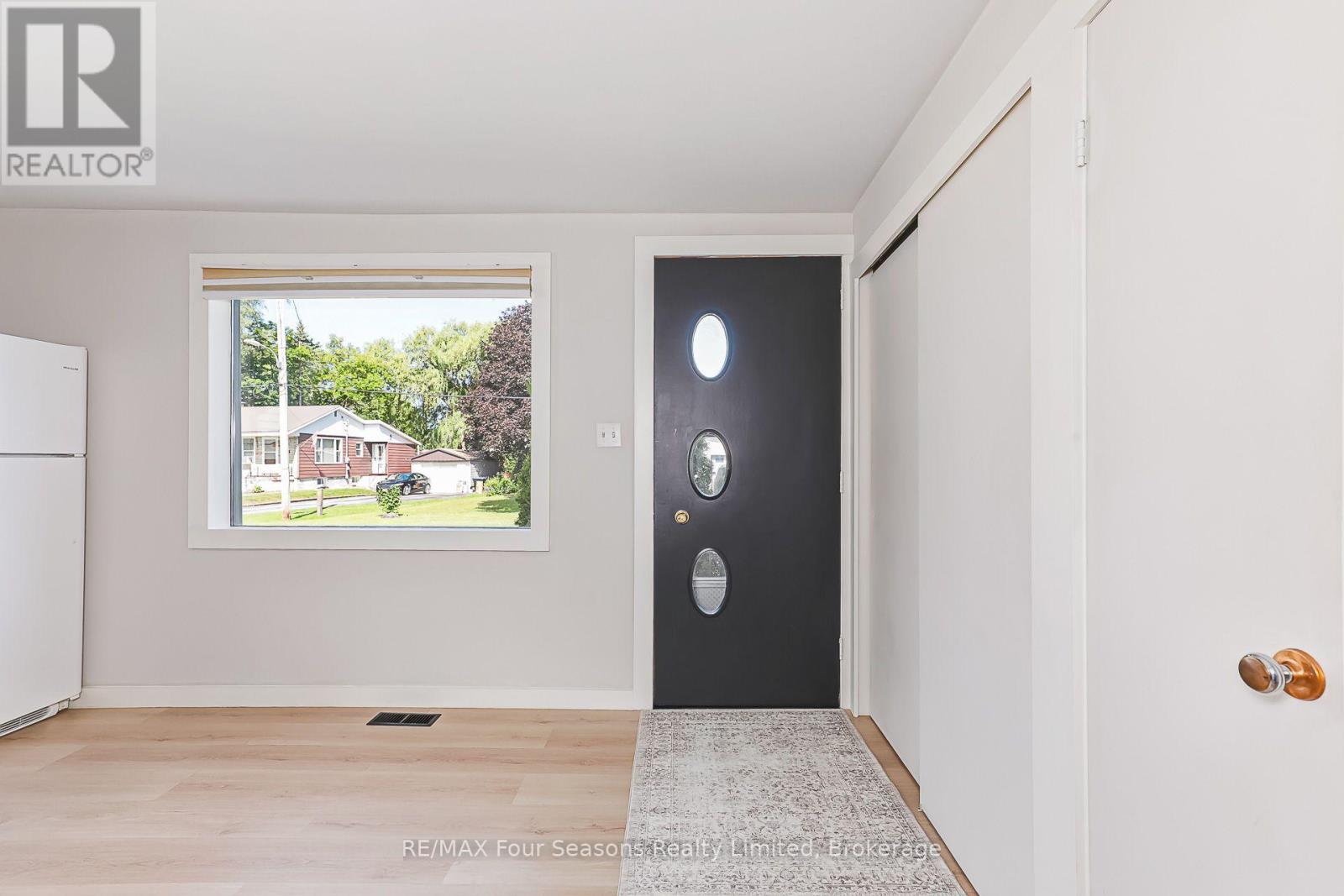 231 Superior Street, Clearview, Ontario  L0M 1S0 - Photo 37 - S13539546
