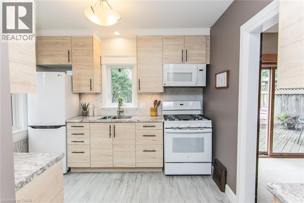 42 Guelph Street, Kitchener, Ontario N2H 5W8 - Photo 15 - 40844188