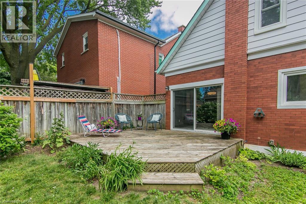 42 Guelph Street, Kitchener, Ontario N2H 5W8 - Photo 39 - 40844188