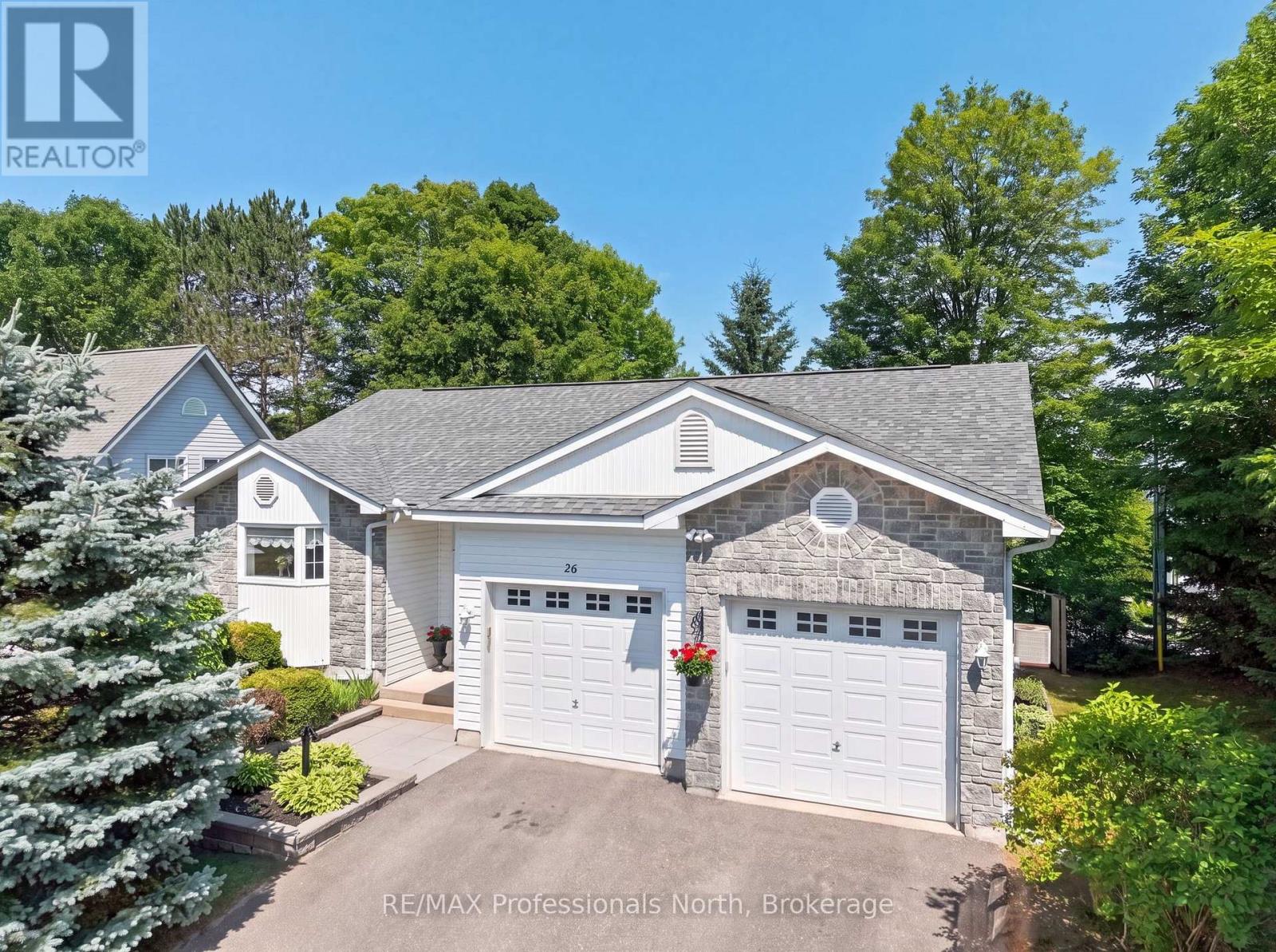 26 Heritage Crescent, Huntsville, Ontario  P1H 1S9 - Photo 2 - X13539524