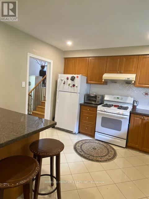 3 Donna Court, Toronto, Ontario  M2M 2C9 - Photo 18 - C13539578