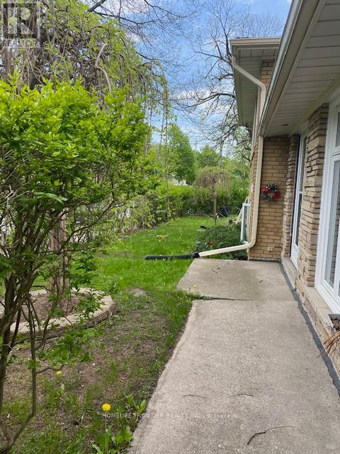 3 Donna Court, Toronto, Ontario  M2M 2C9 - Photo 21 - C13539578