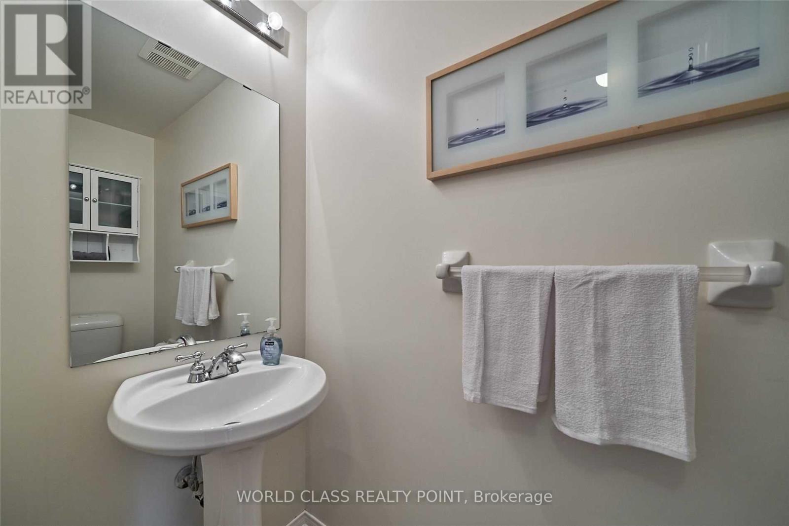 38 Tansley Crescent, Ajax, Ontario L1Z 1Y5 - Photo 5 - E13539564
