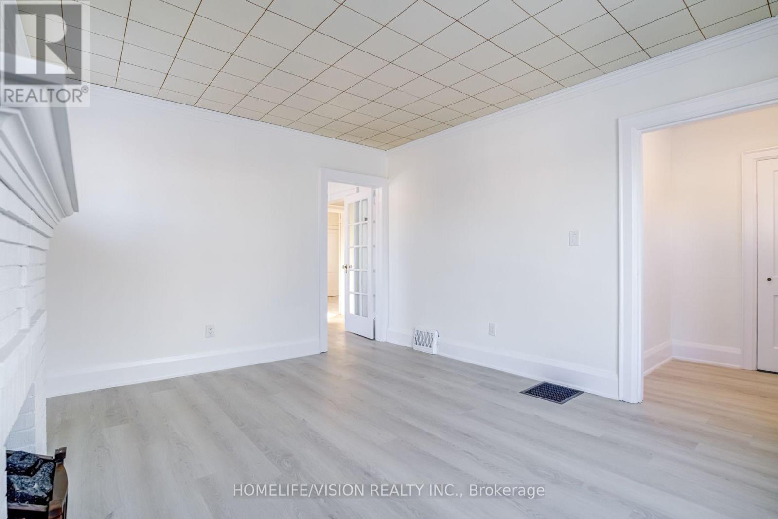 133 Mary Street E, Whitby, Ontario L1N 2P3 - Photo 12 - E13539624