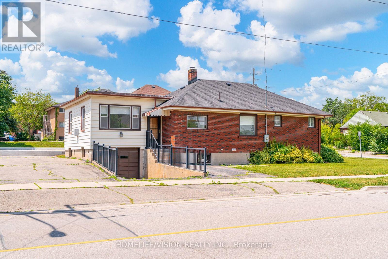 133 Mary Street E, Whitby, Ontario L1N 2P3 - Photo 44 - E13539624