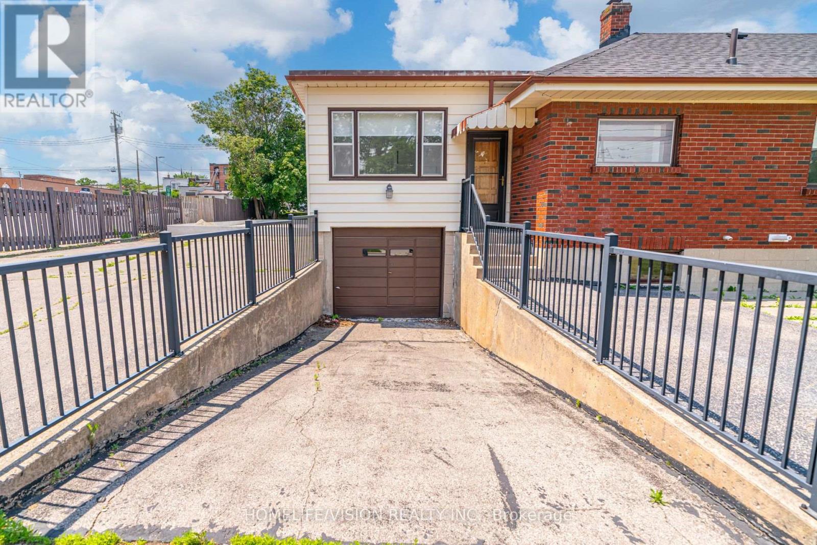 133 Mary Street E, Whitby, Ontario L1N 2P3 - Photo 49 - E13539624